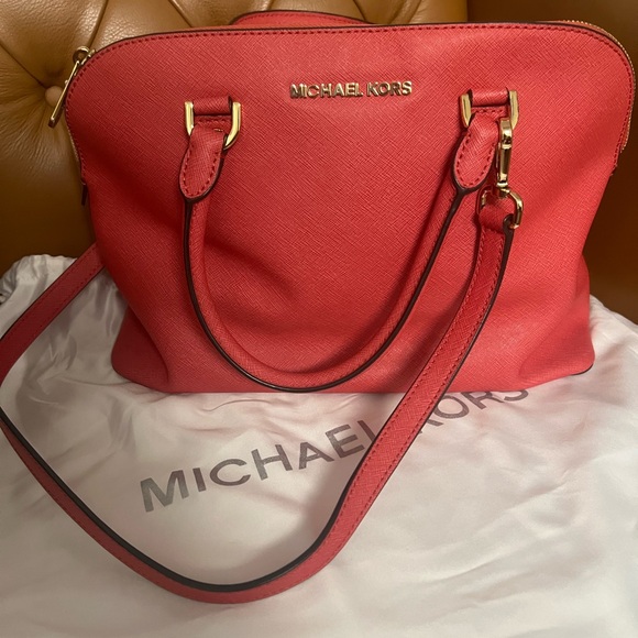 Michael Kors Cindy Convertible Dome Satchel Bag - Picture 1 of 6